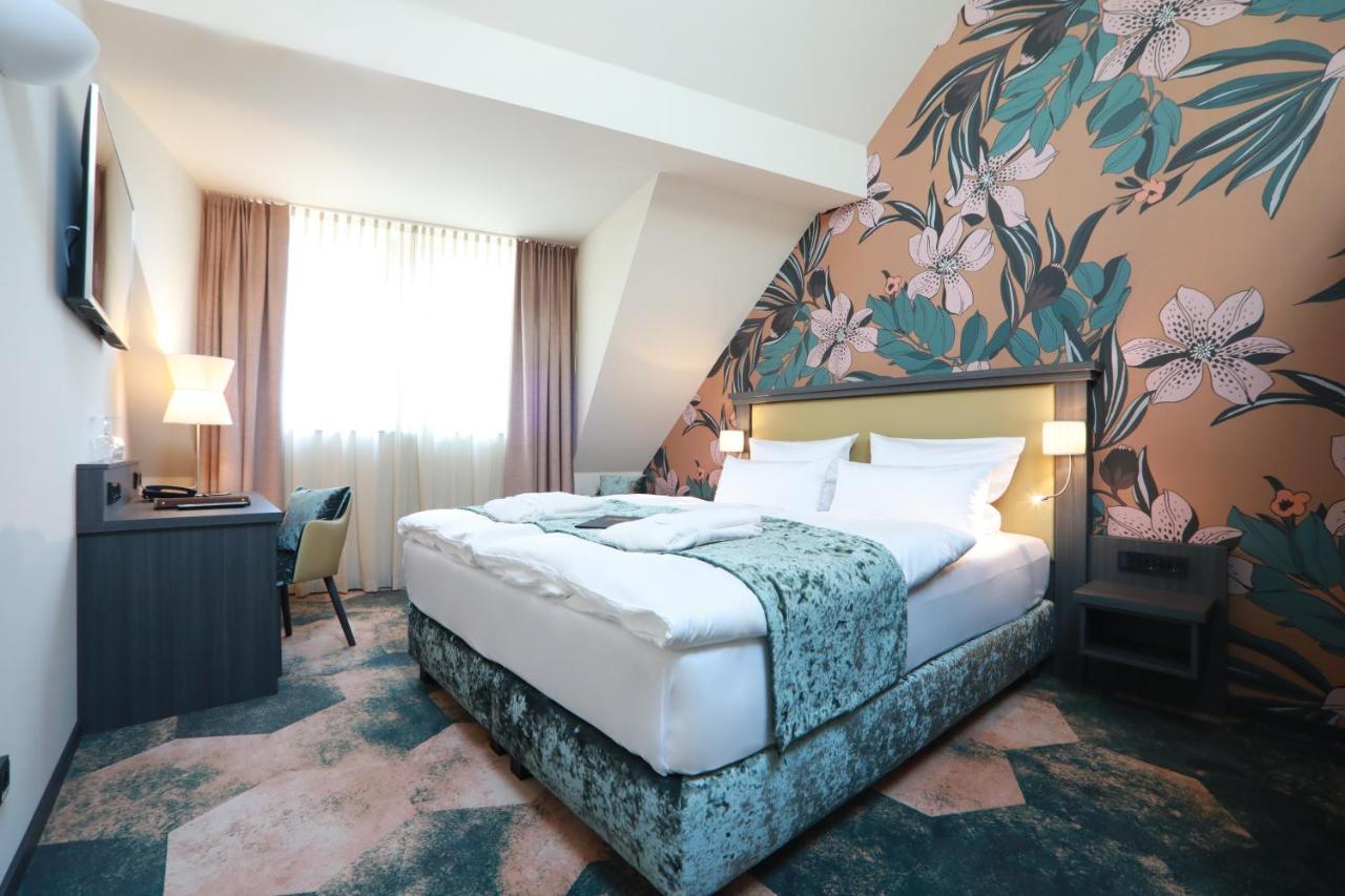 Spree. Hotel Am Hafen Lübbenau Extérieur photo