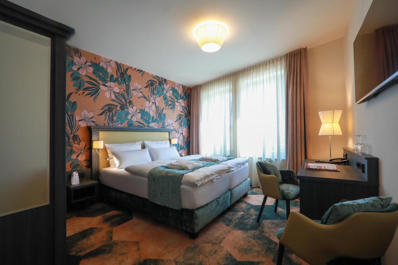 Spree. Hotel Am Hafen Lübbenau Extérieur photo